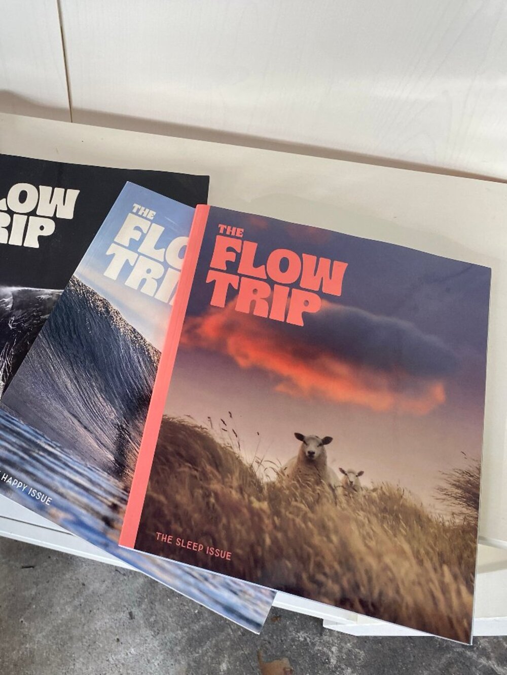 Flow Trip Magazines x5 - Picture 2 of 2
